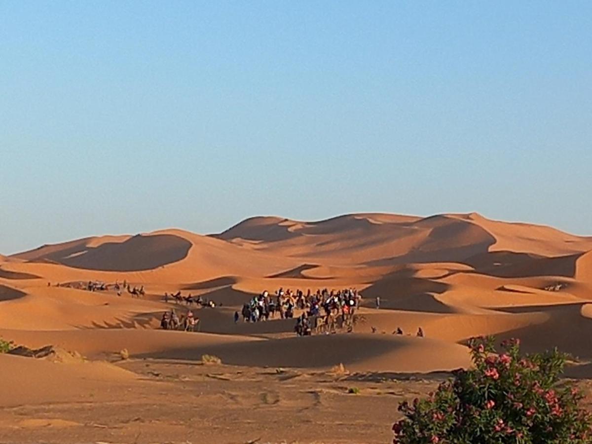 Hotel Etoile Des Dunes Merzuga Kültér fotó